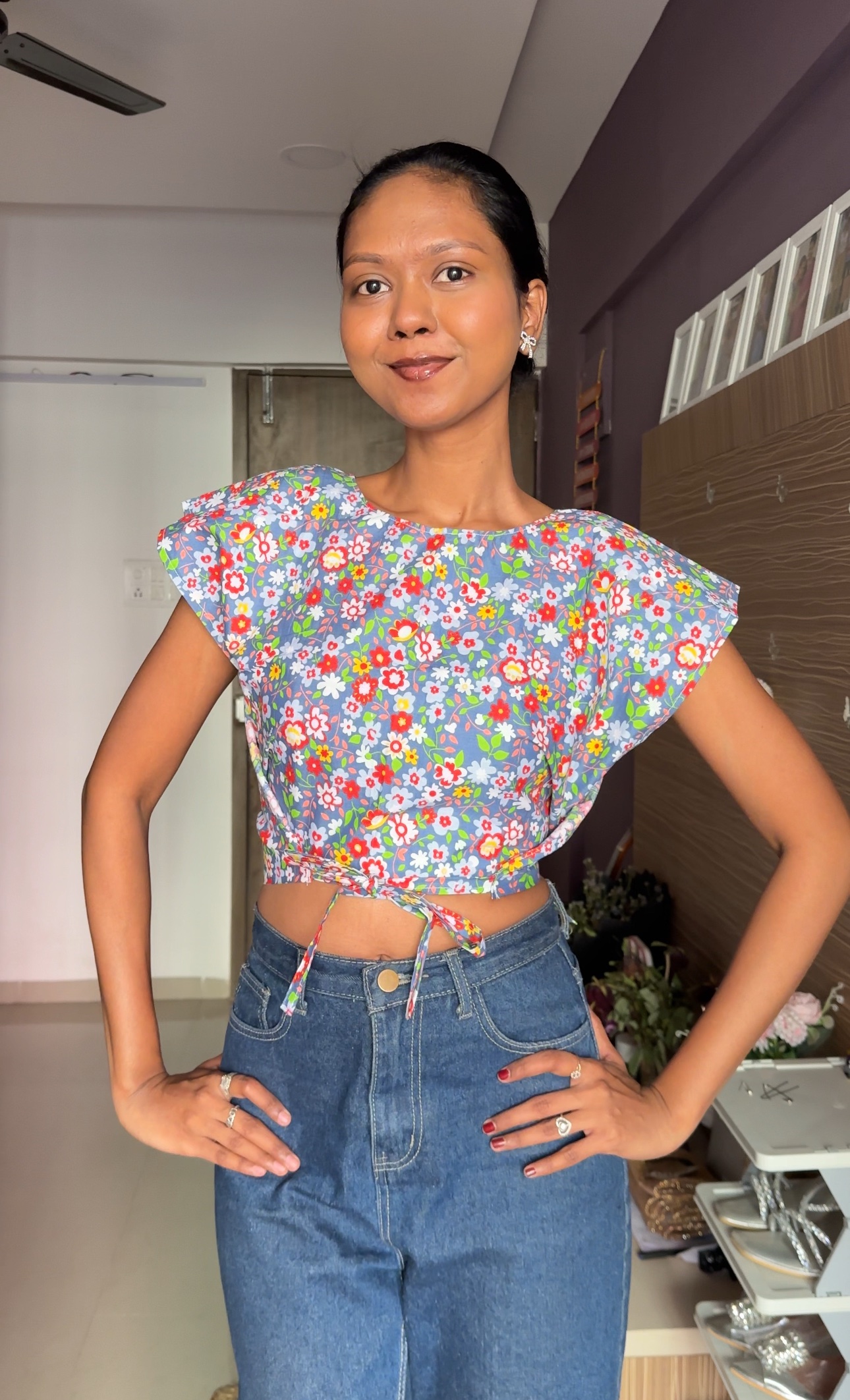Grey floral Tie-Top