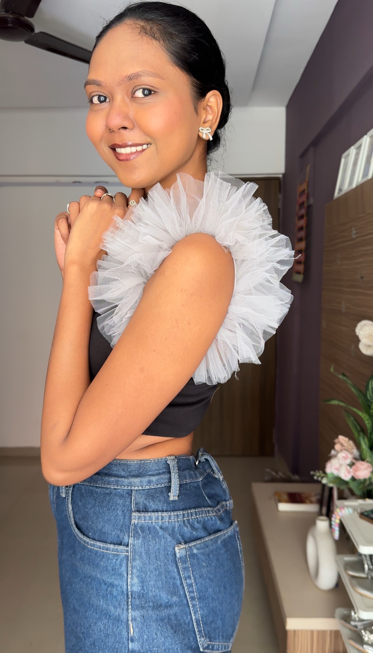 Light Grey Net Ruffle Sleeves
