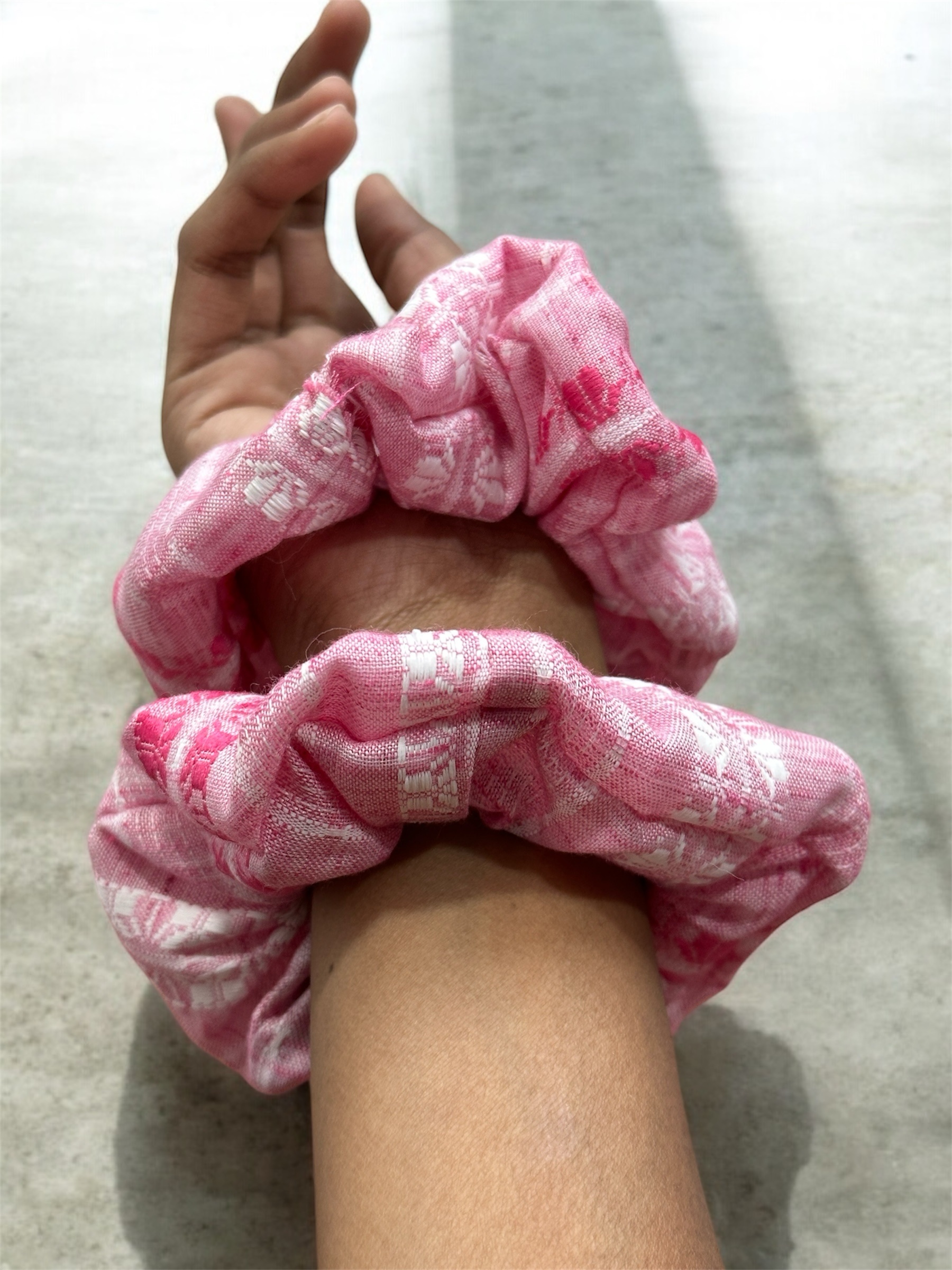 Set of 2 Trendy Scrunchie