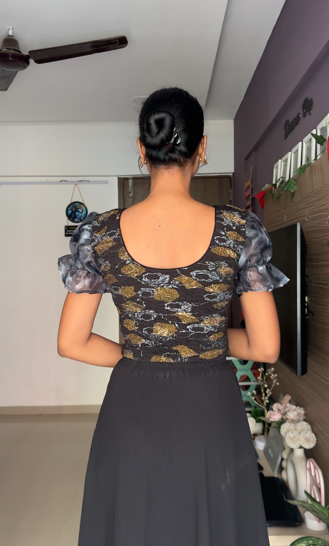 Black puff sleeves Blouse