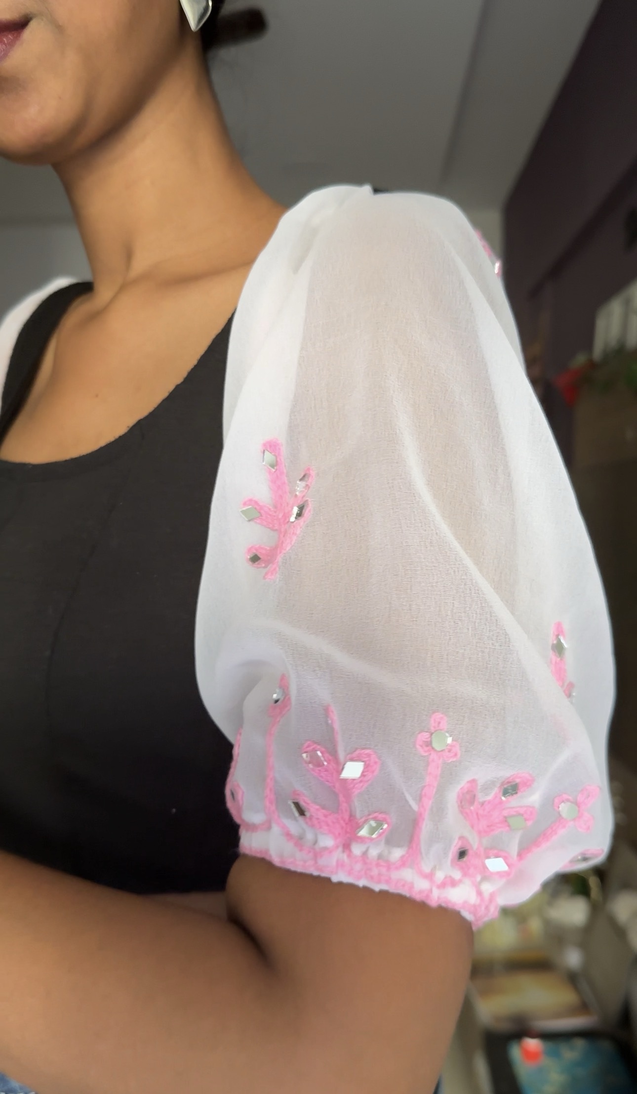 Mirror Work Puff Sleeves