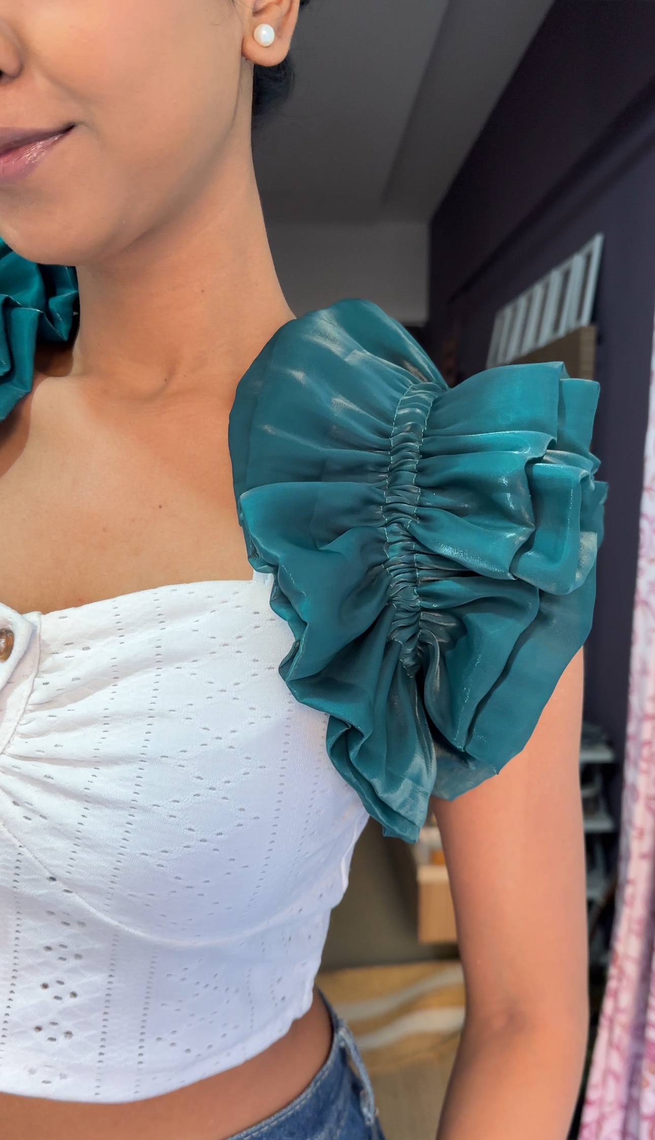 Green organza Ruffle Sleeves