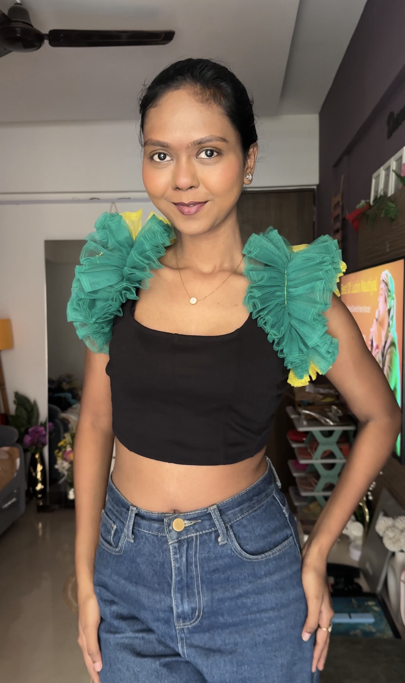 Two colour Detachable Net Ruffle Sleeves ( Green + Yellow )