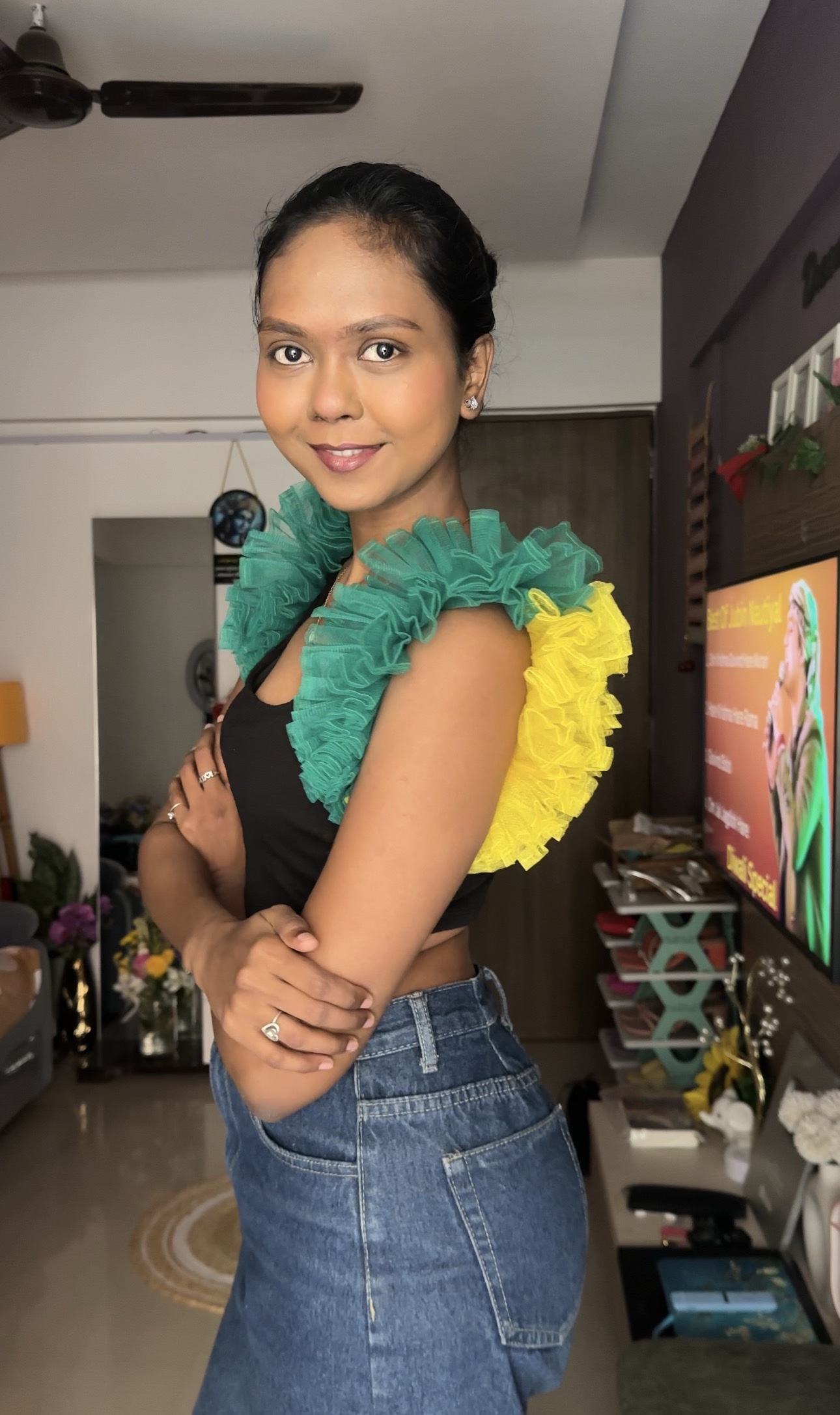 Two colour Detachable Net Ruffle Sleeves ( Green + Yellow )