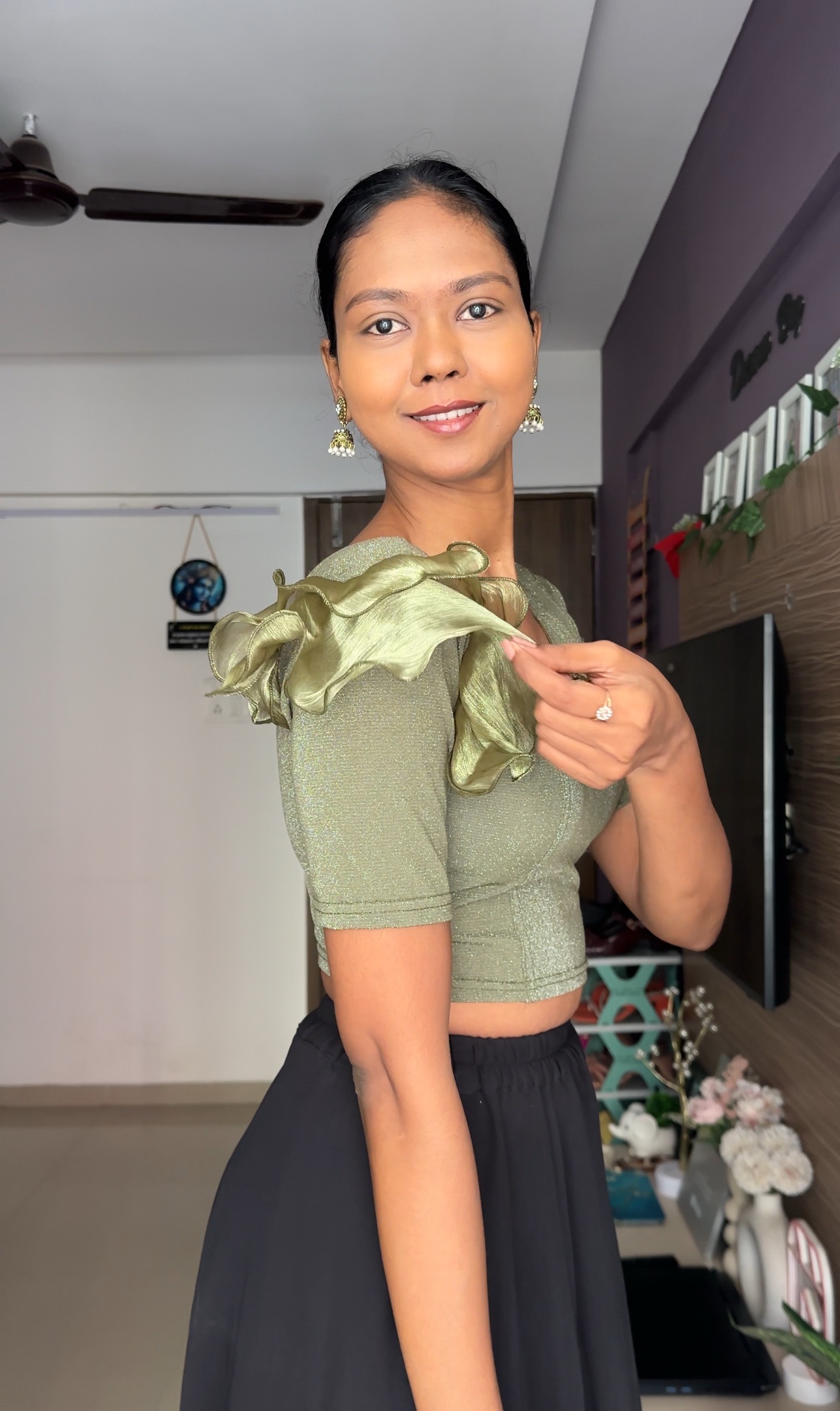 Green one side ruffle Blouse