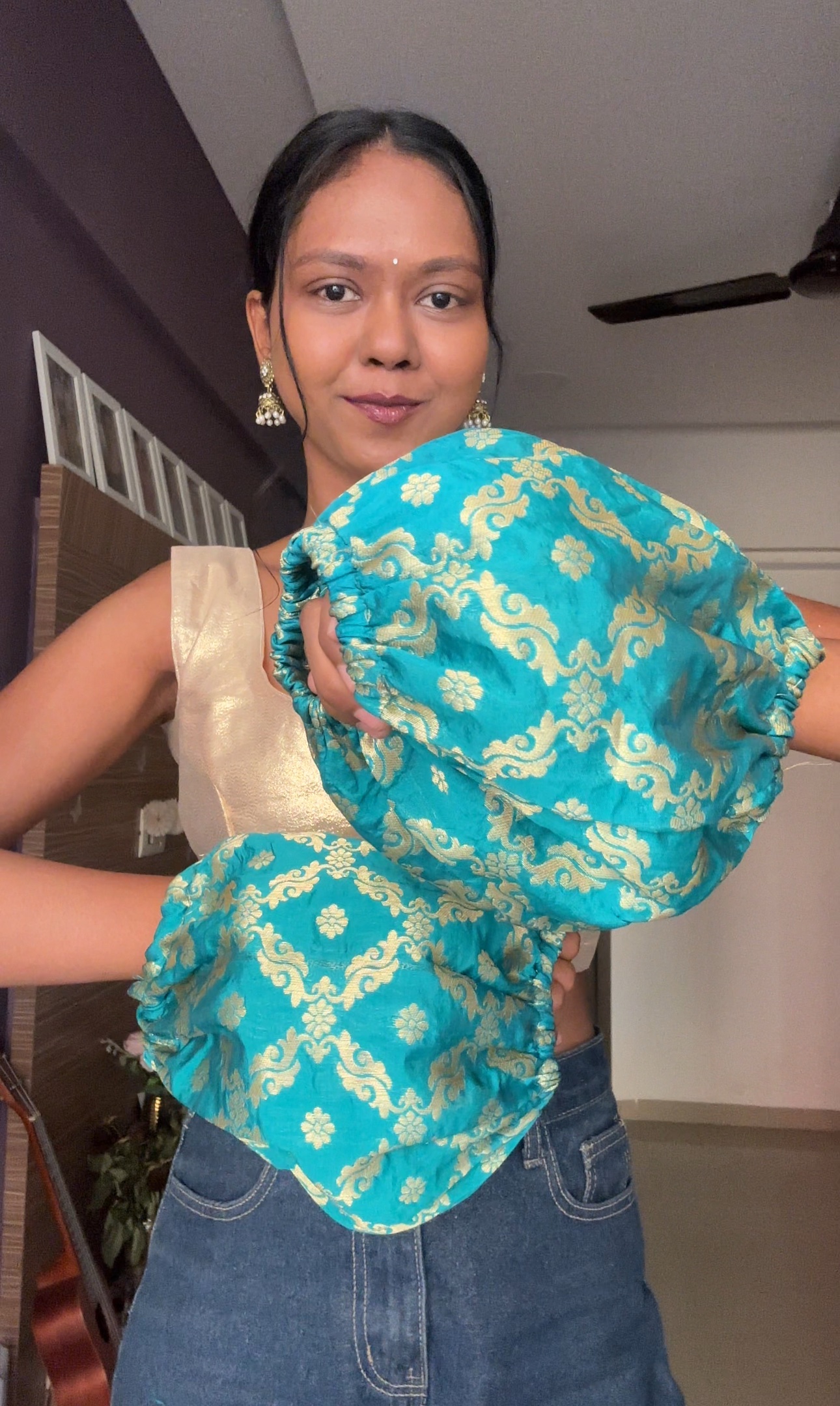 Teal Short Brocade Detachable Sleeves