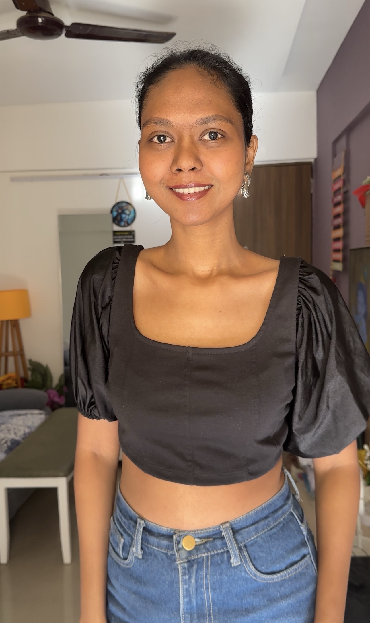 Black Super Stretchable Lycra Puff Sleeves