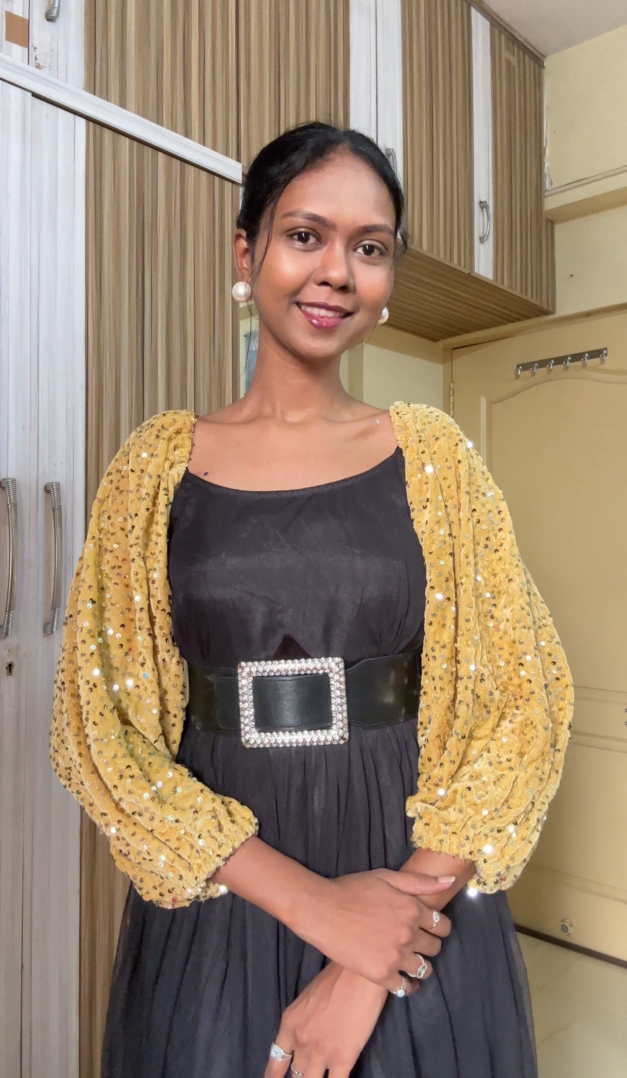 Detachable Golden Sequin Puff Sleeves