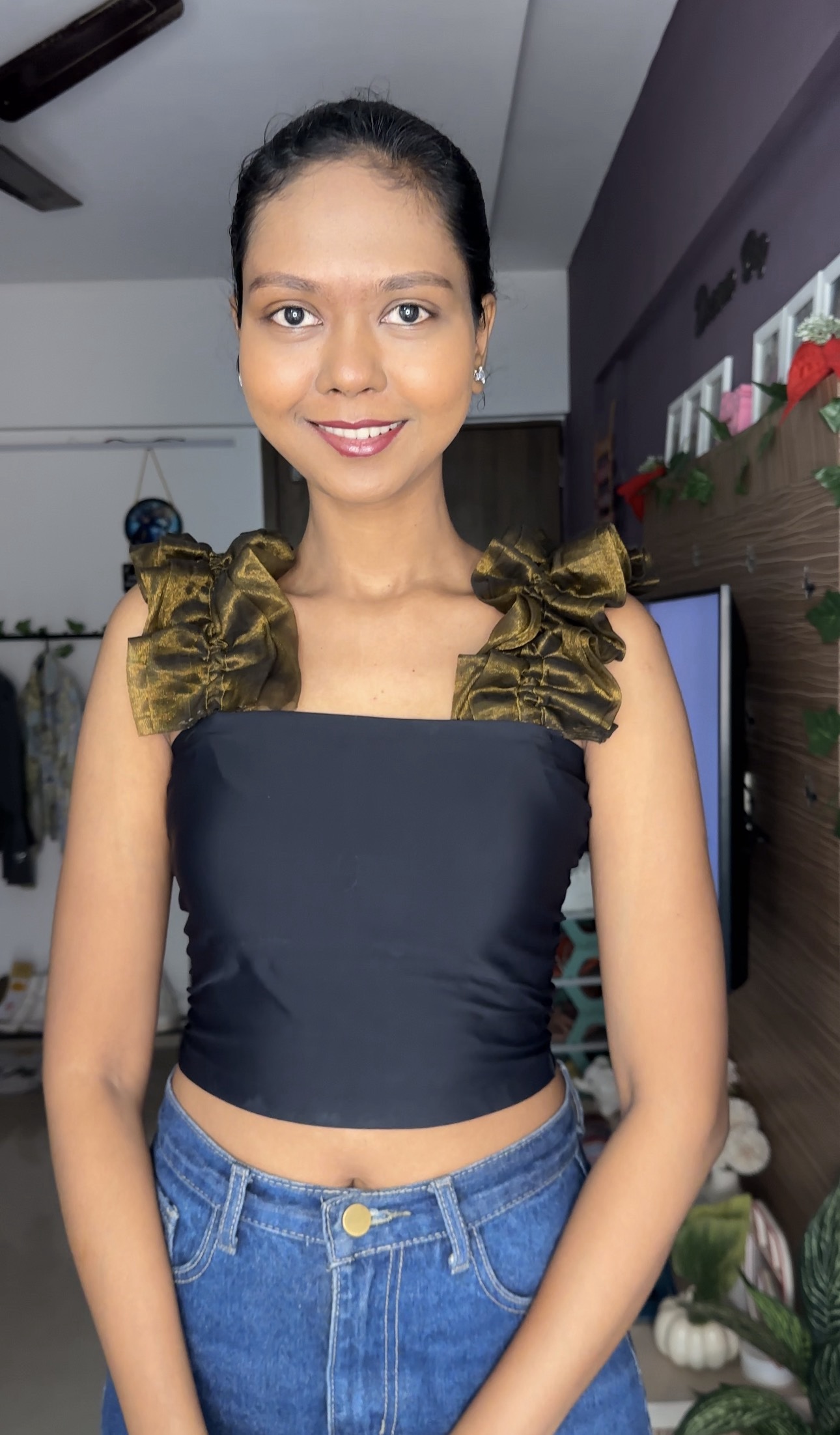 Golden Ruffle Detachable Bra Strap Sleeves