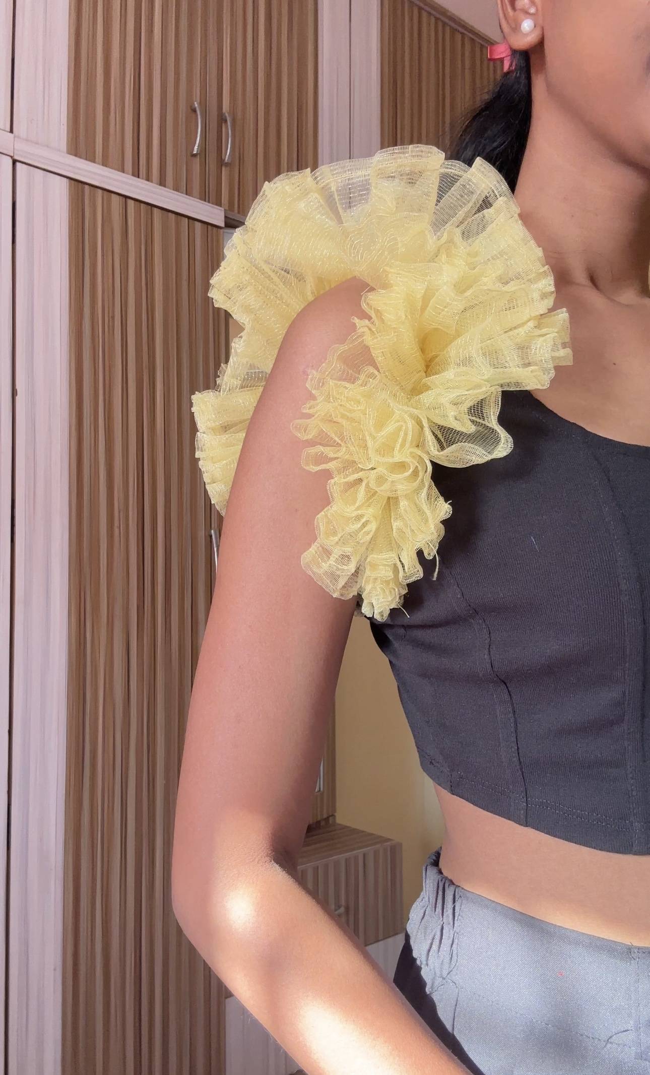 Light Yellow Net Ruffle Sleeves