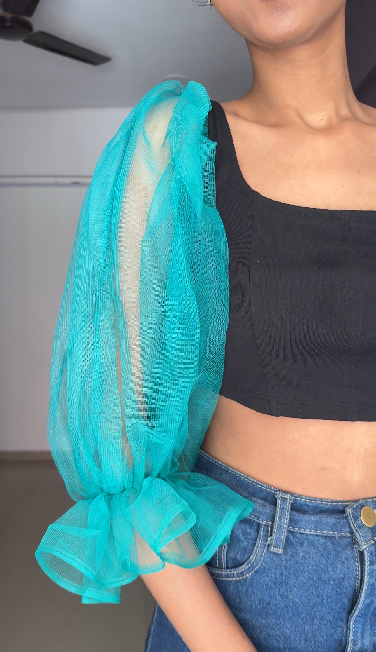 Green Net Puff Sleeves