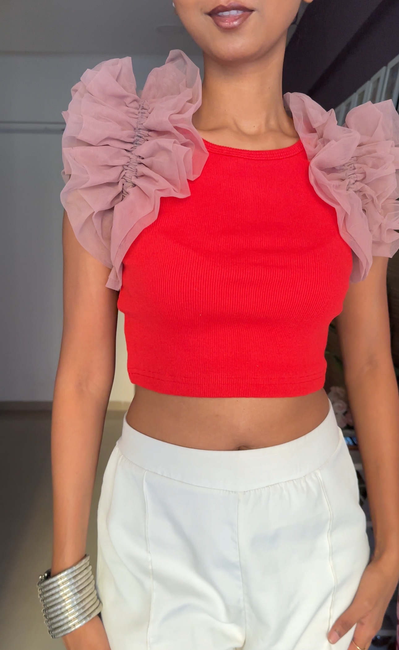 Net Ruffle Sleeves