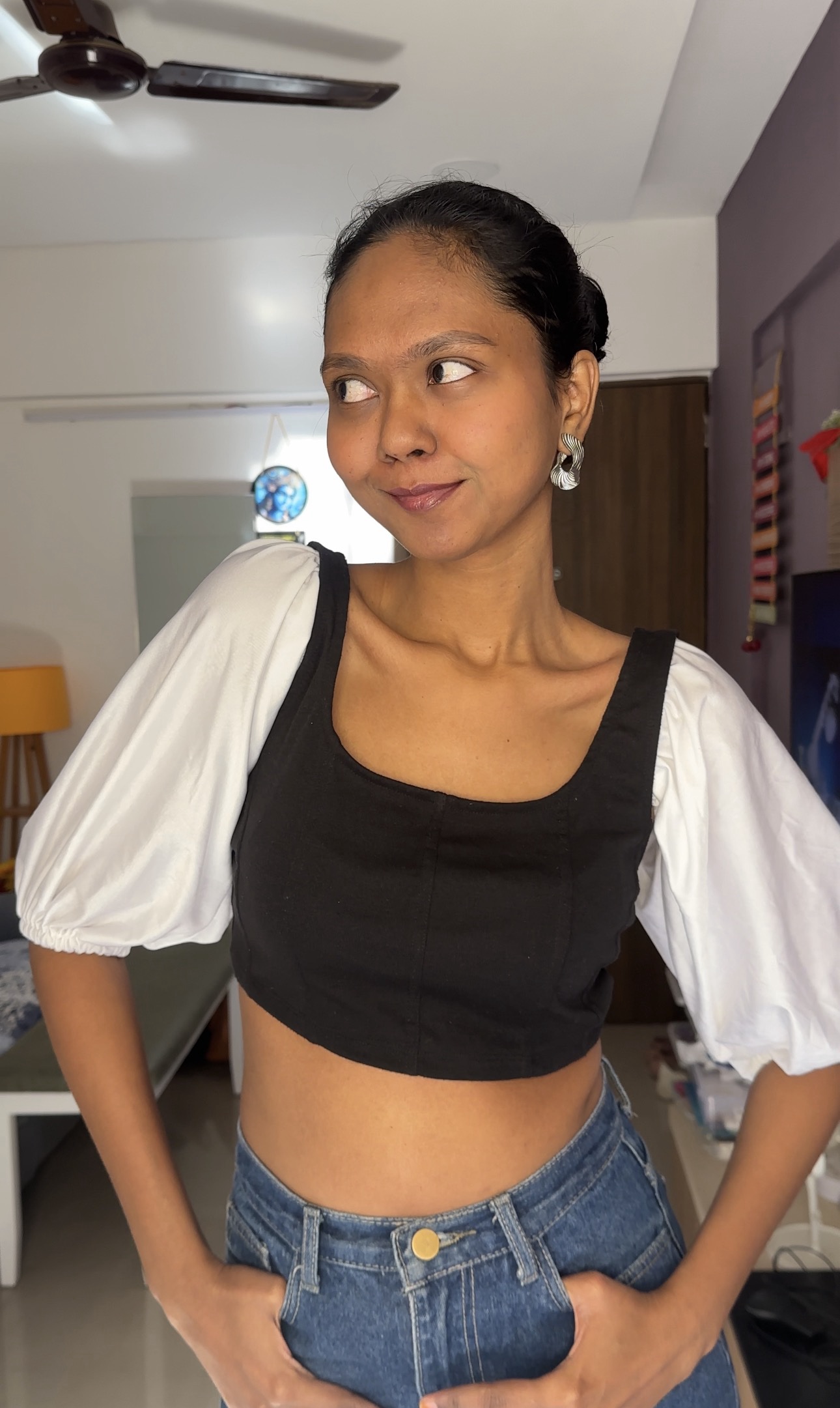 White Stretchable Lycra Sleeves