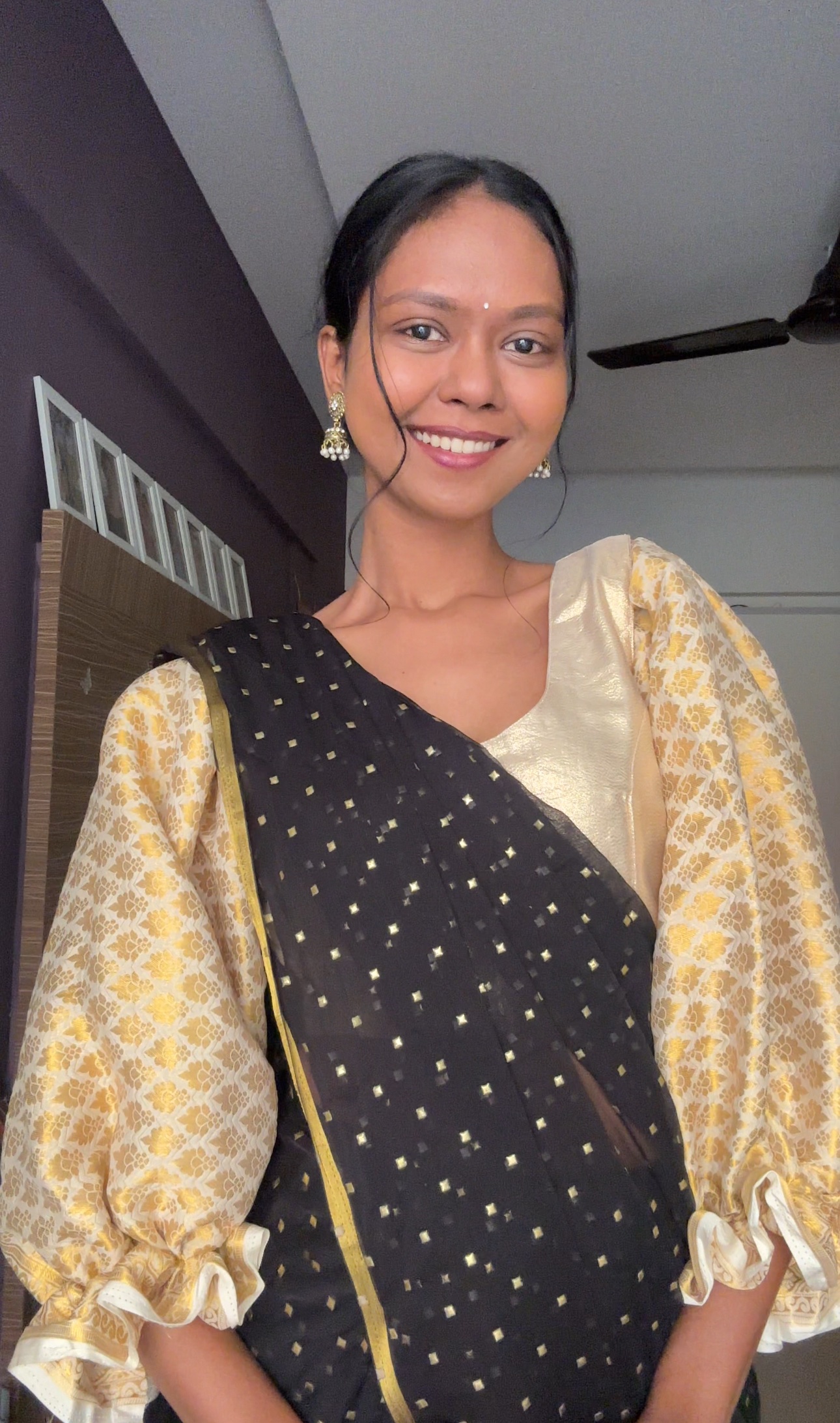 Golden Silk Detachable Sleeves