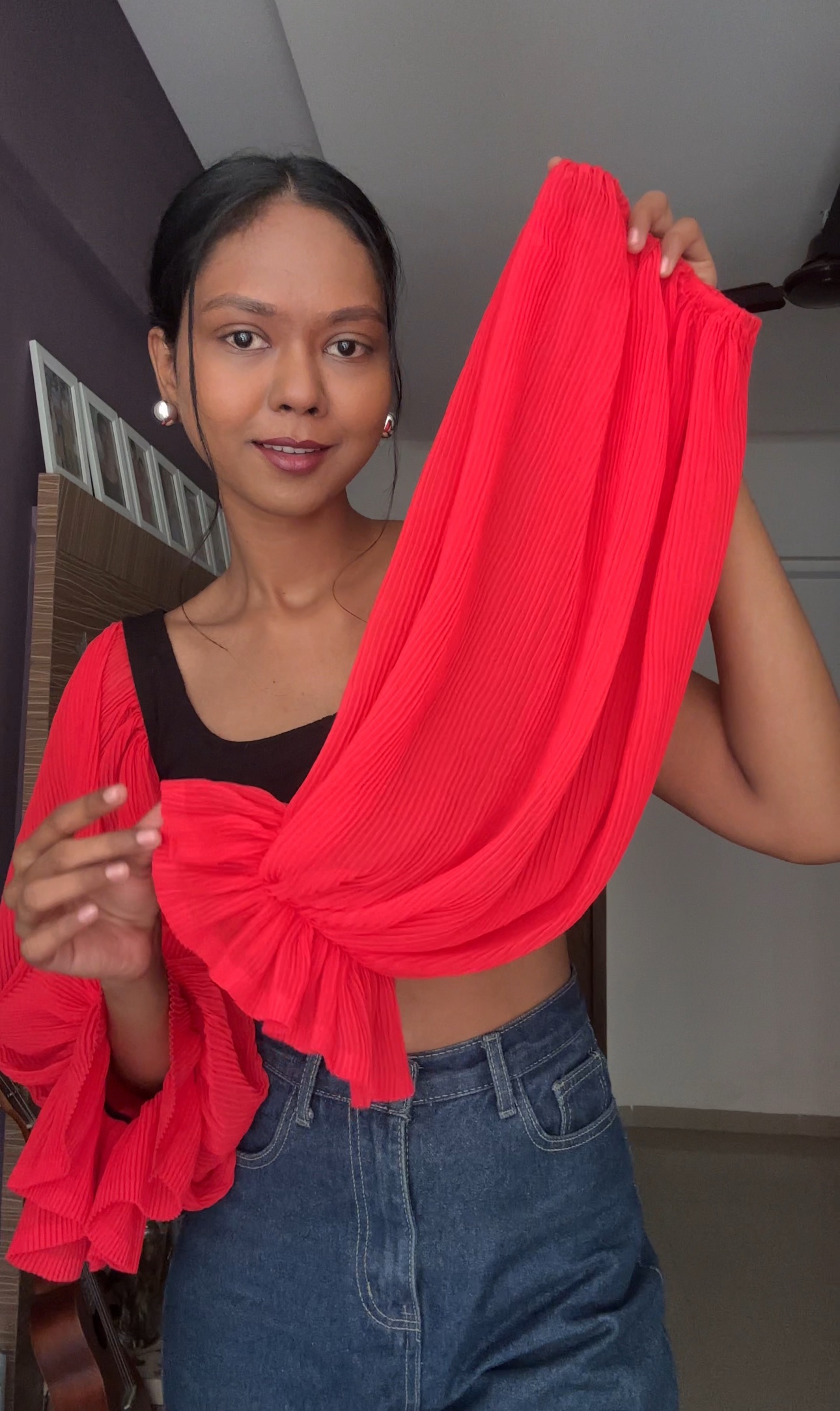 Red Crushed Fabric Detachable Sleeves