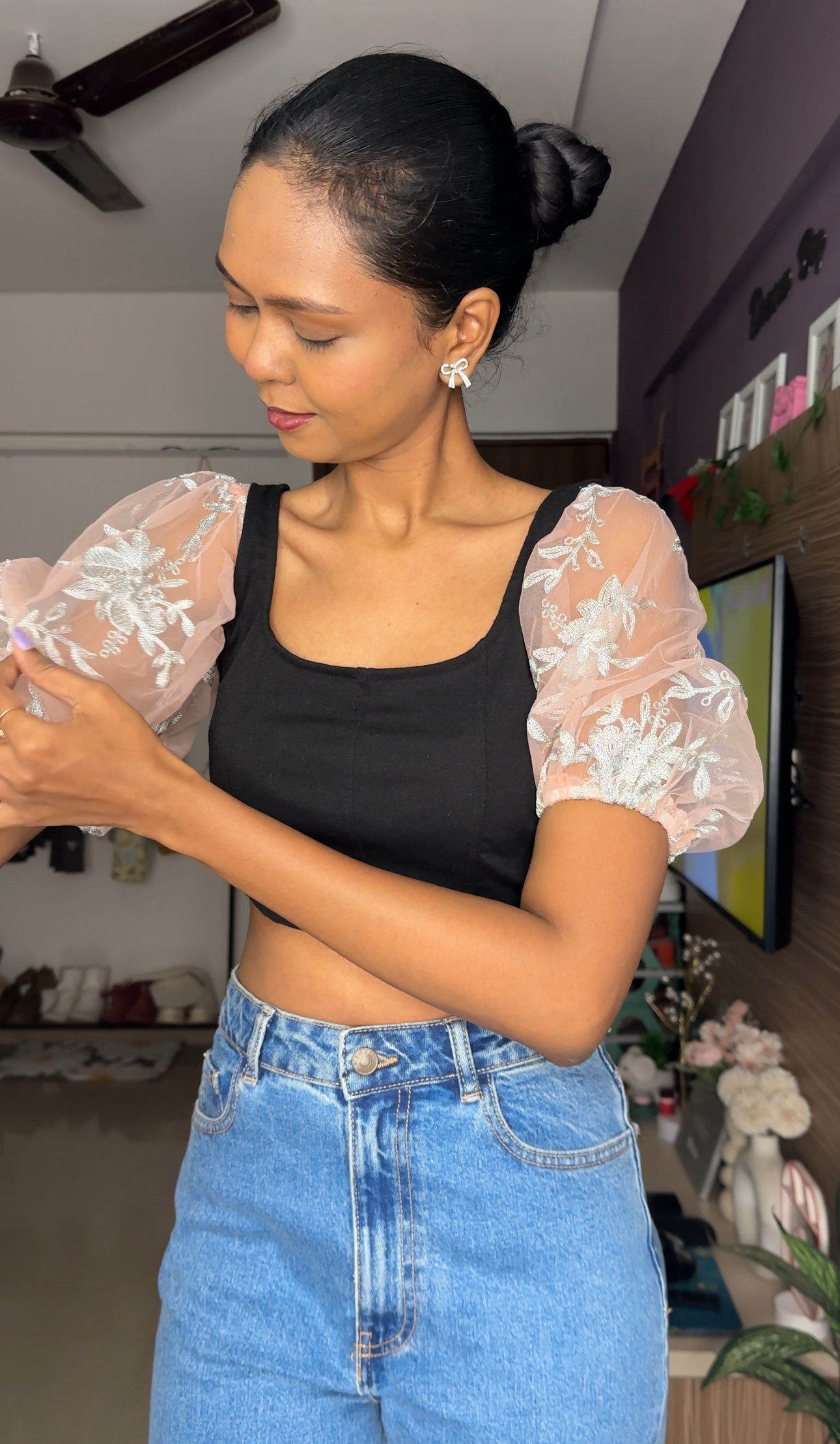 Embroided Short Puff Detachable Sleeves