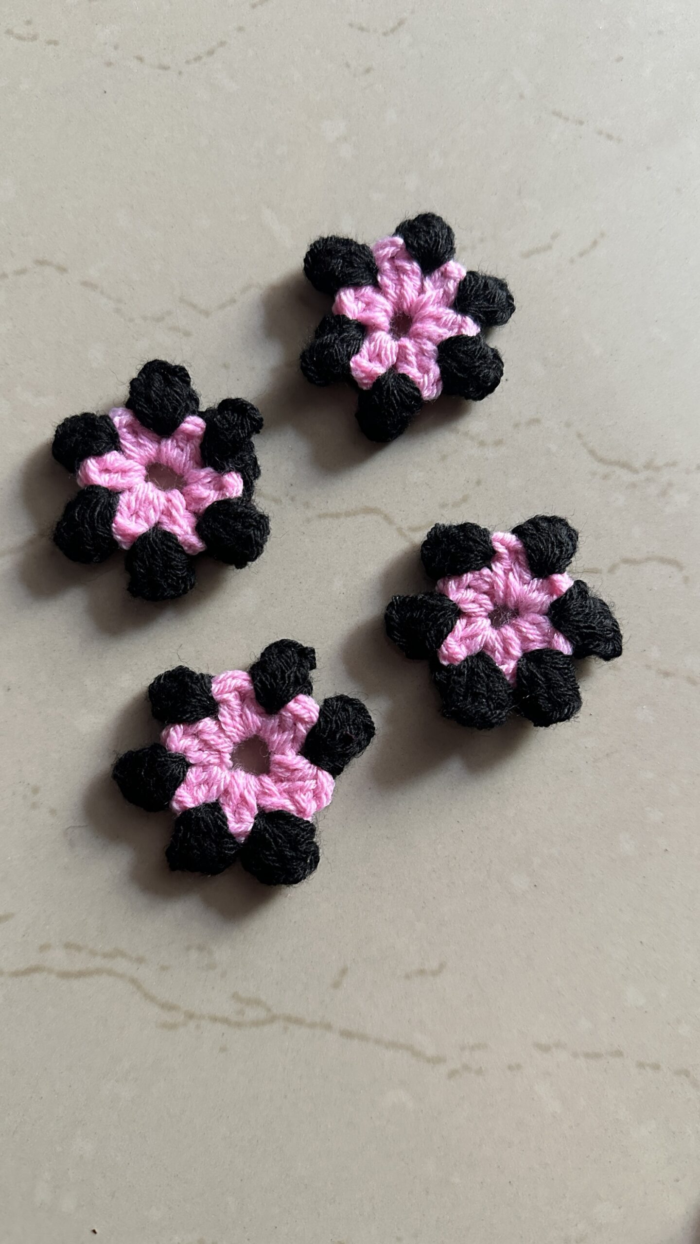 Detachable Flowers ( 4 Pieces )