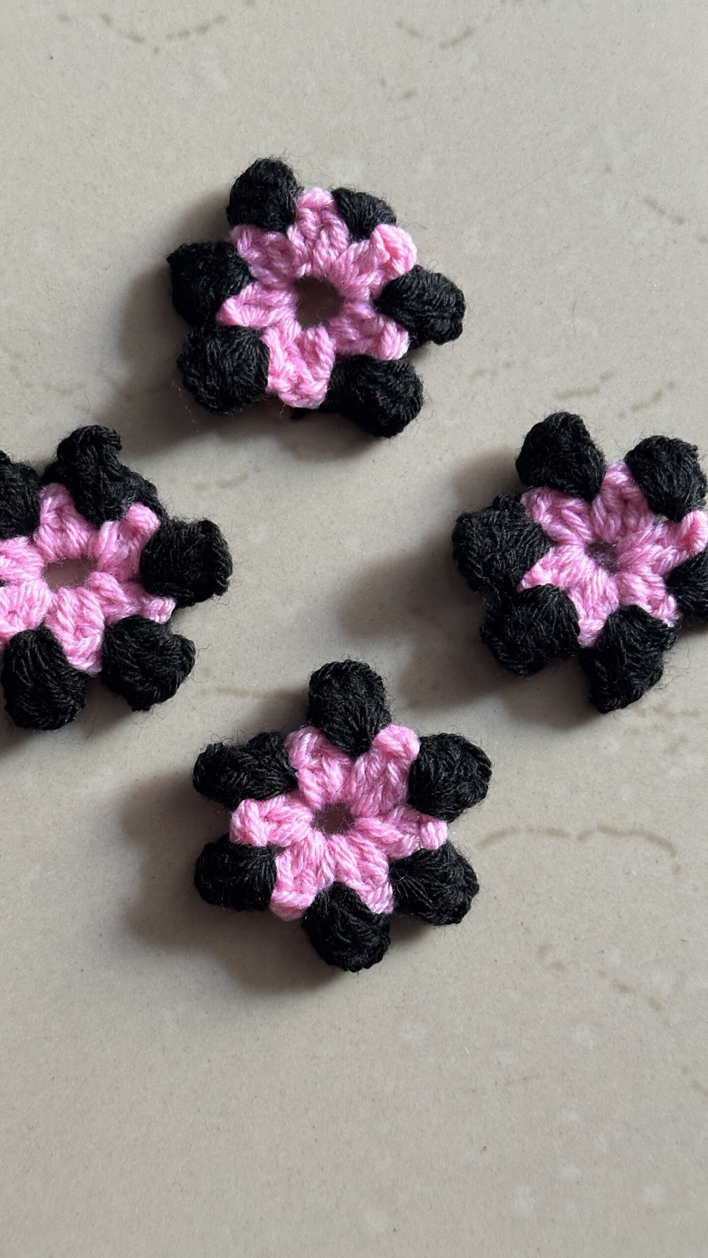 Detachable Flowers ( 4 Pieces )