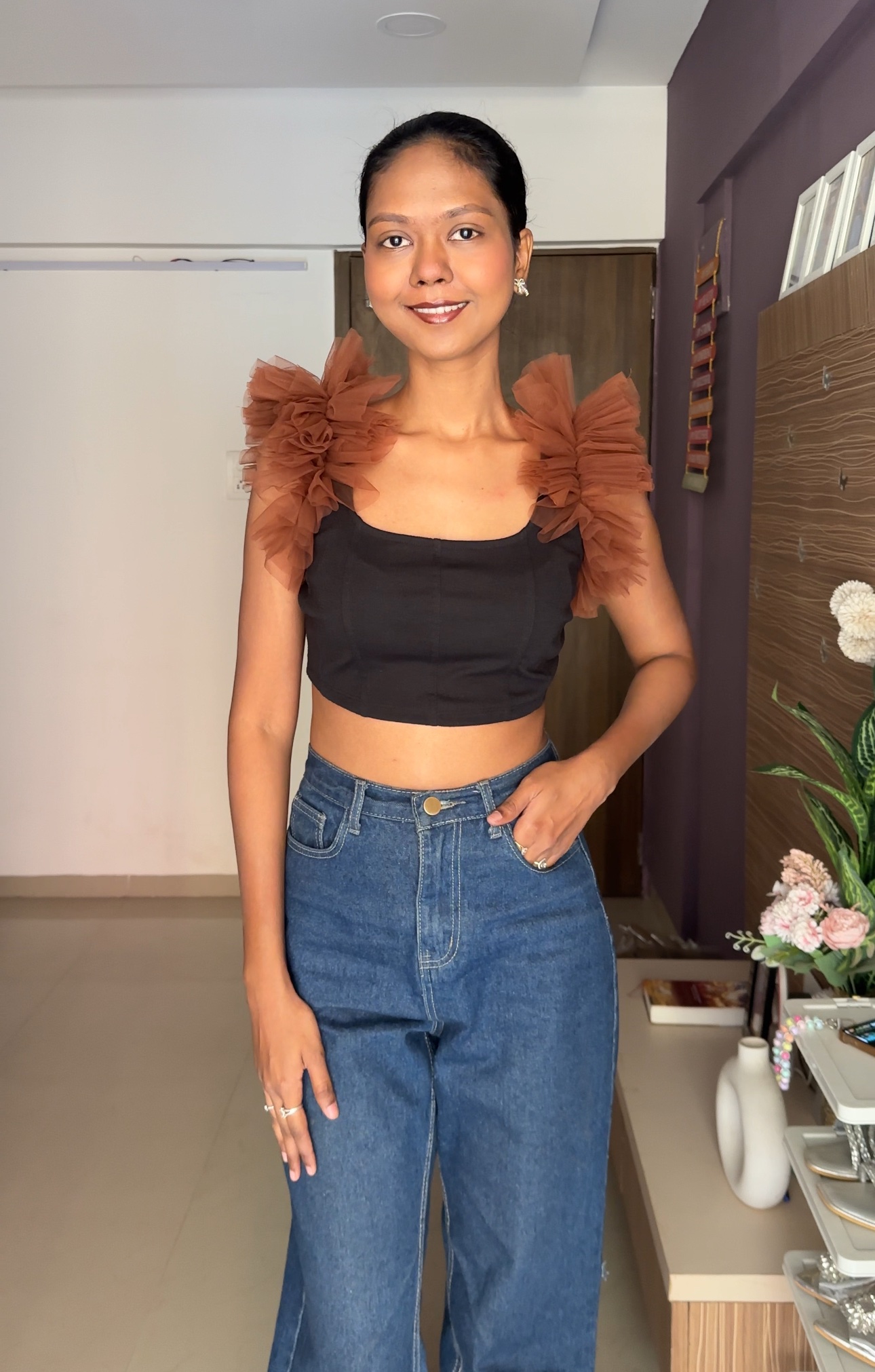Light Brown Net Ruffle Sleeves